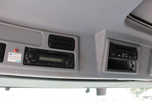 Camião Mercedes Atego 1223