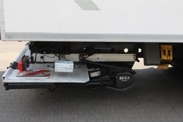 Camião Mercedes Atego 1223