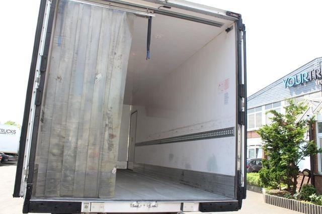 Camião Mercedes Atego 1223