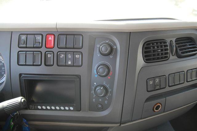 vrachtwagen DAF LF 250