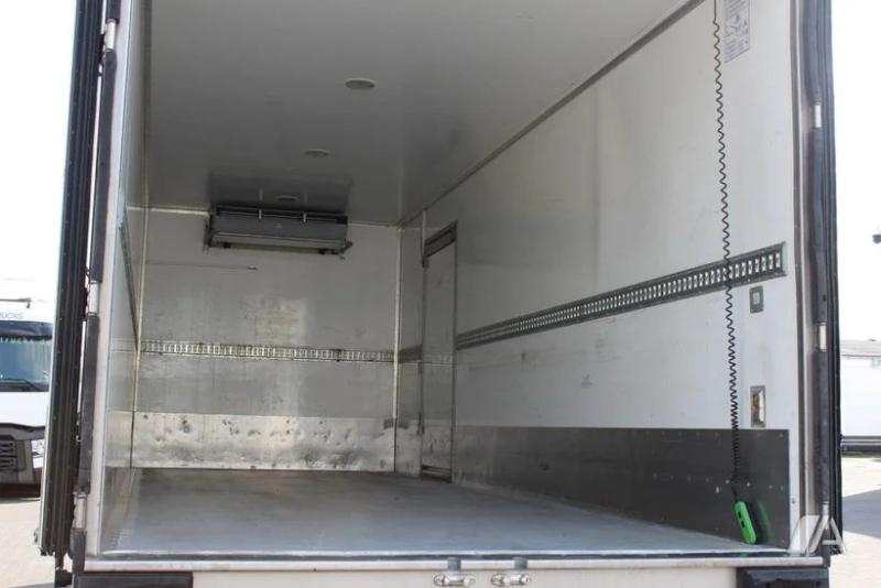 Camion Renault Midlum