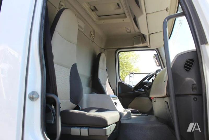 vrachtwagen Renault Premium 270 DXI