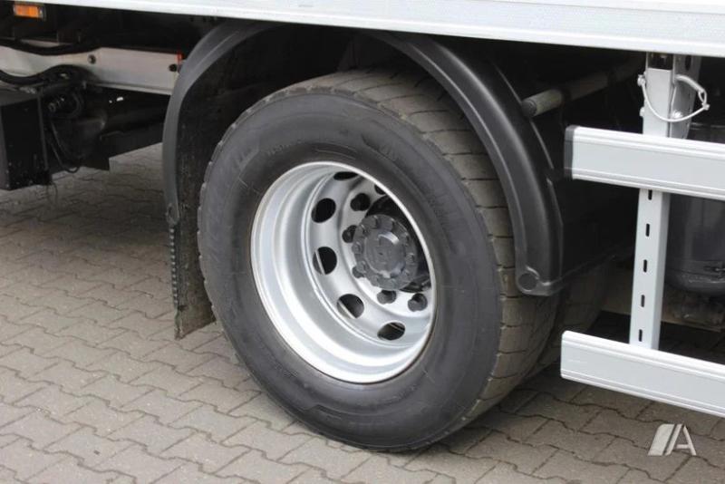 vrachtwagen DAF CF