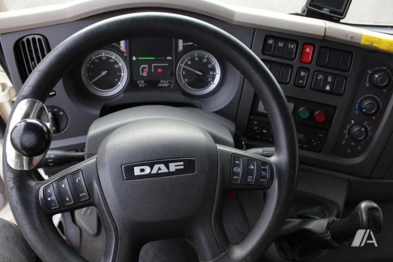 Camião DAF LF