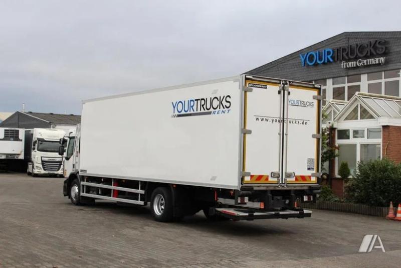 Camião Renault Gamme D WIDE