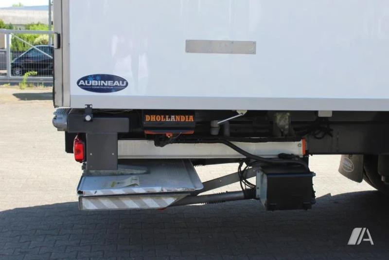 Camião Scania P 360