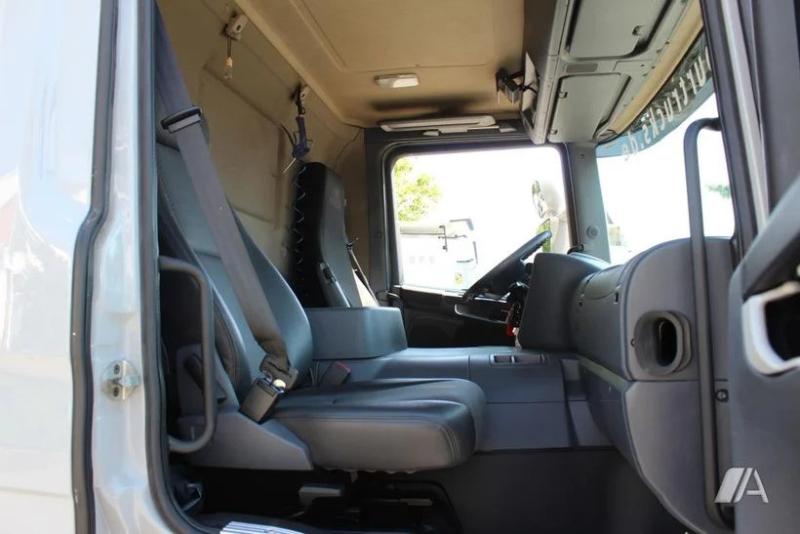 Camião Scania P 360