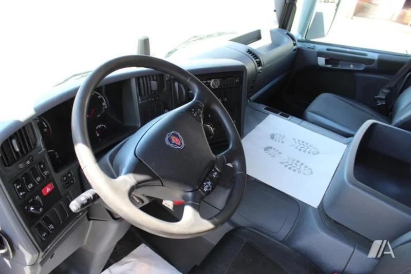 Camião Scania P 360