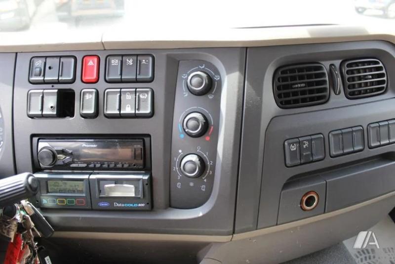 Camião DAF LF 250