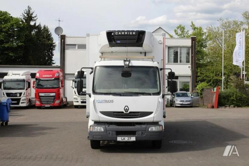 vrachtwagen Renault Midlum 220 DXI