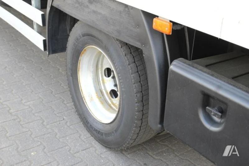 vrachtwagen Renault Midlum 220 DXI
