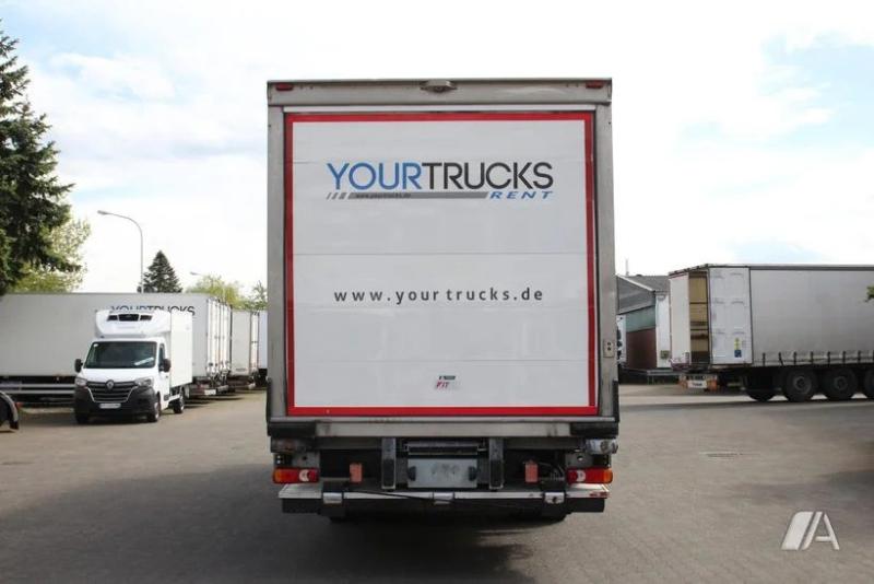 vrachtwagen Renault Midlum 220 DXI
