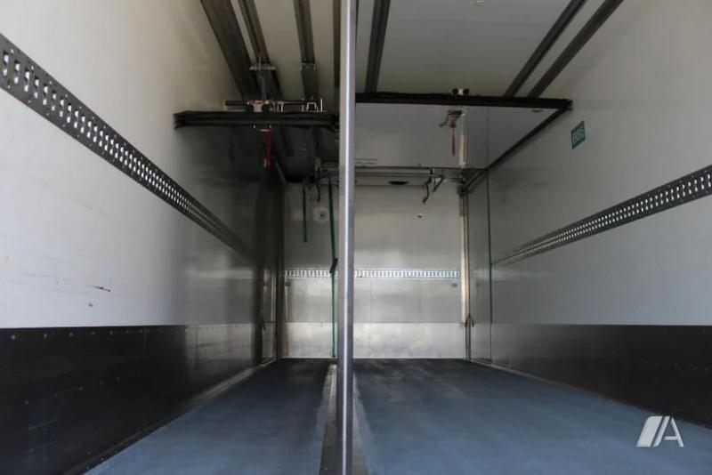vrachtwagen Renault Gamme D WIDE