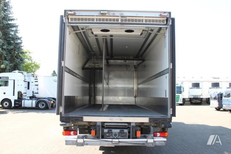 vrachtwagen Renault Gamme D WIDE