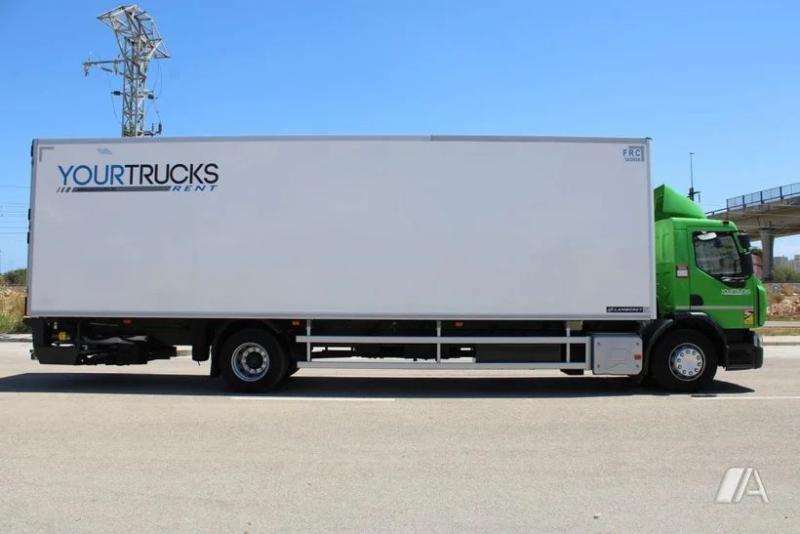 Ciężarówka Renault Gamme D WIDE