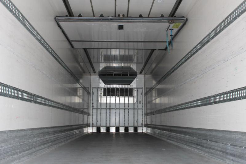 Semi-reboque Chereau   CV 1550 Strom 2,60h TW Liftachse FRC