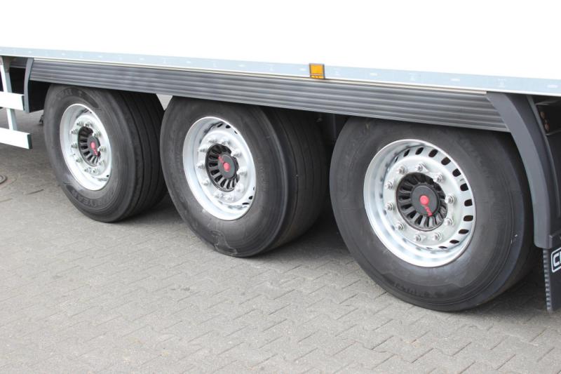 Semi-reboque Chereau   CV 1550 Strom 2,60h TW Liftachse FRC
