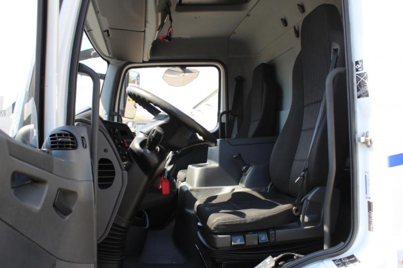 Camião Mercedes Atego