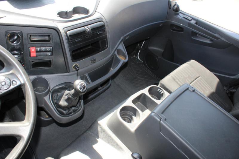 Camião Mercedes Atego