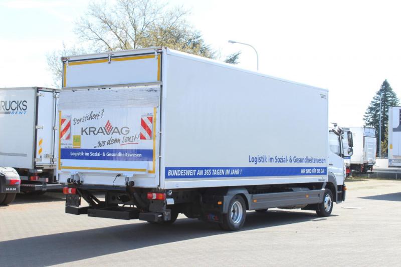 Camião Mercedes Atego