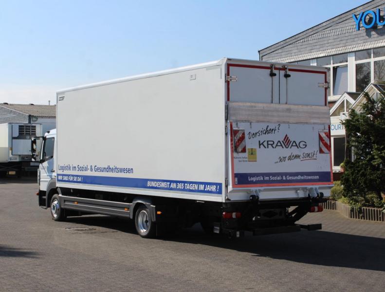 Camion Mercedes Atego