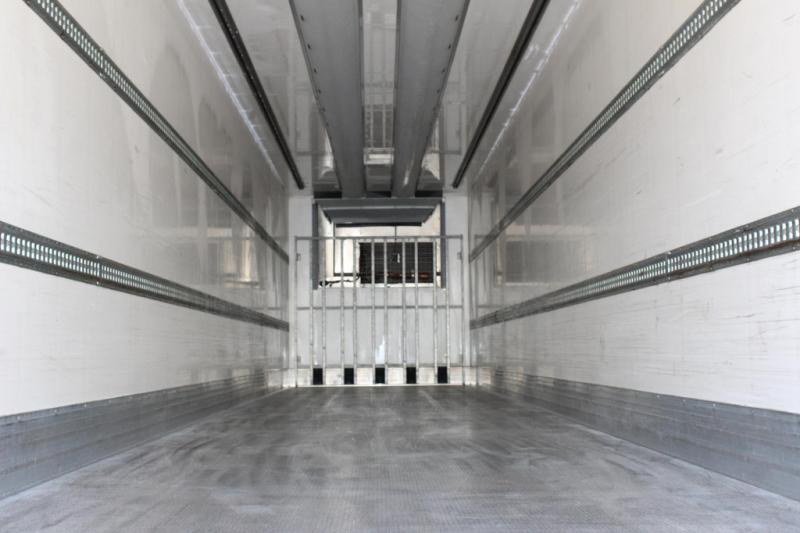 Naczepa Chereau   Thermo King SLXe 200  Aluboden  FRC 06 2025