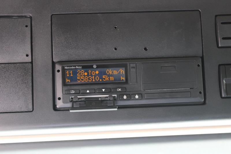 Ciągnik siodłowy Mercedes Actros
