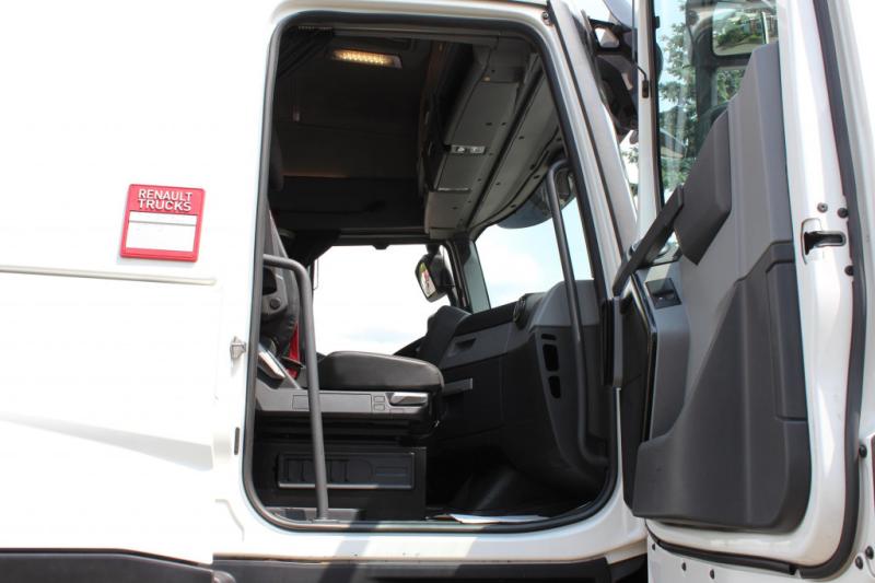 Ciągnik siodłowy Renault   T 520 E6 High Sleeper Retarder Kühlbox  VIN: LD