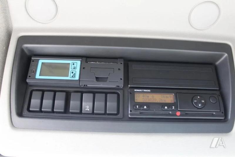 Camión Renault Premium 270 DXI