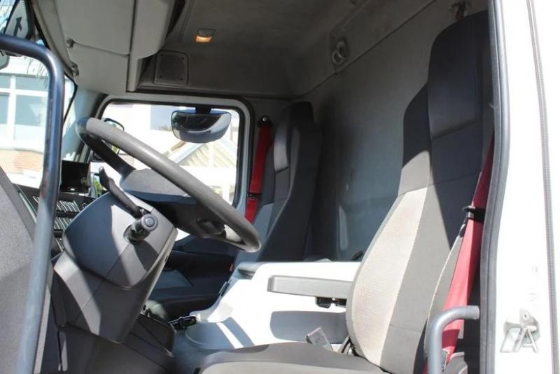 Truck Renault Gamme D WIDE
