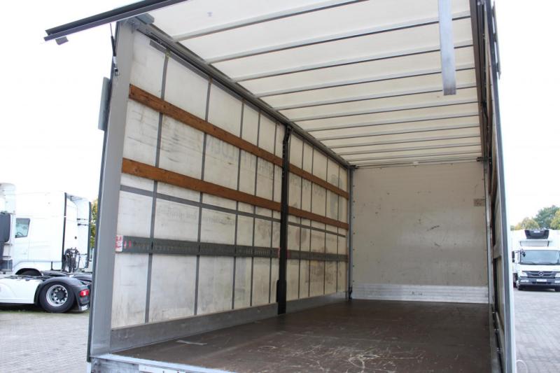 Camion MAN TGL