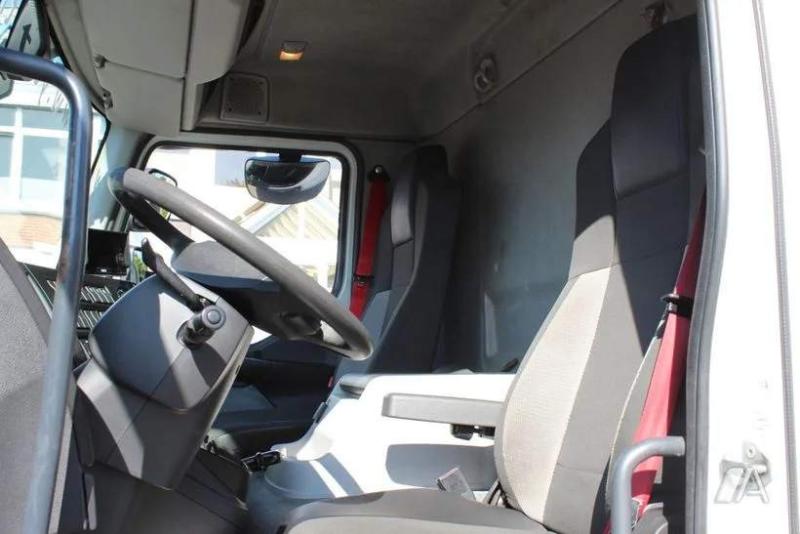 Camion Renault Gamme D WIDE