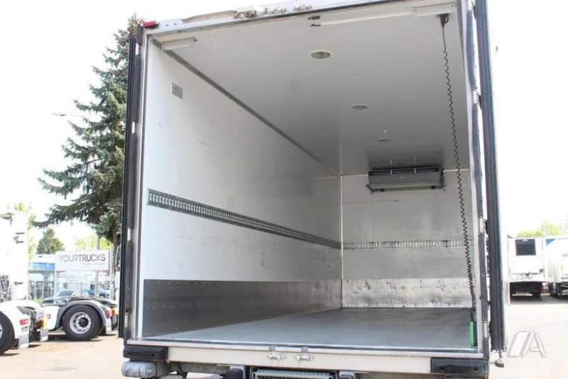 LKW Renault Midlum
