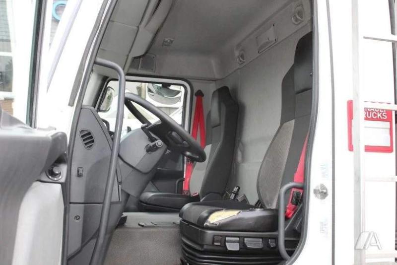 LKW Renault Gamme D WIDE