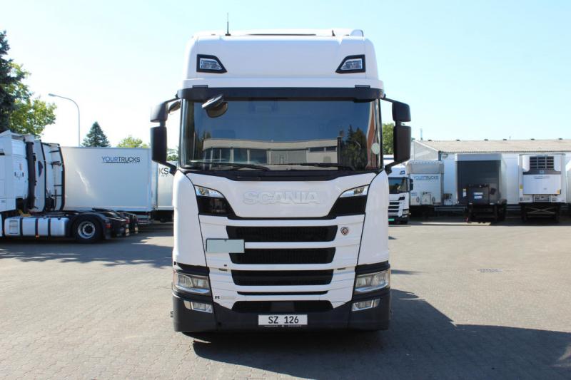 Ciągnik siodłowy Scania L