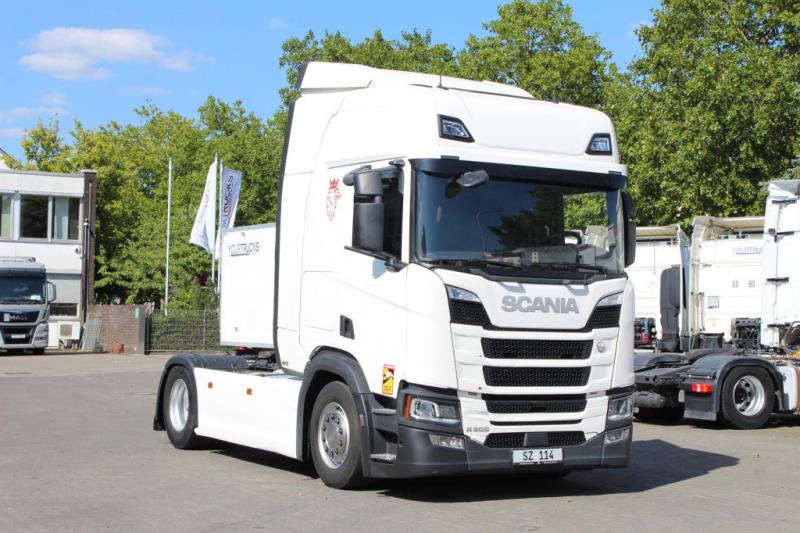 Ciągnik siodłowy Scania L