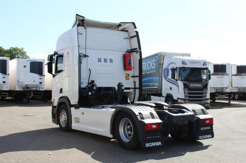 Ciągnik siodłowy Scania L
