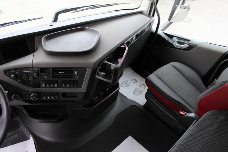 Ciągnik siodłowy Volvo FH