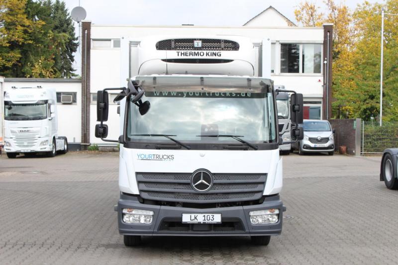 Ciężarówka Mercedes Atego