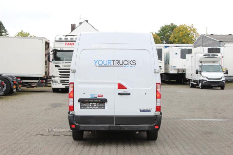 samochód dostawczy Renault Master