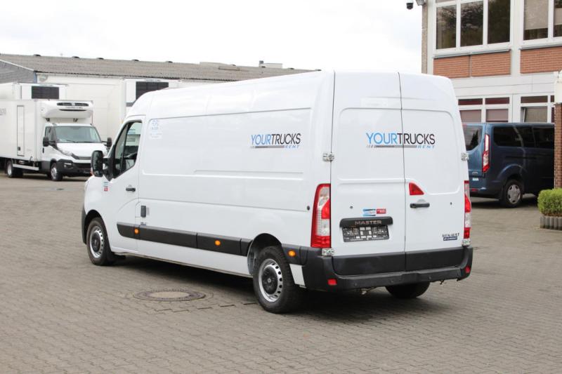 samochód dostawczy Renault Master
