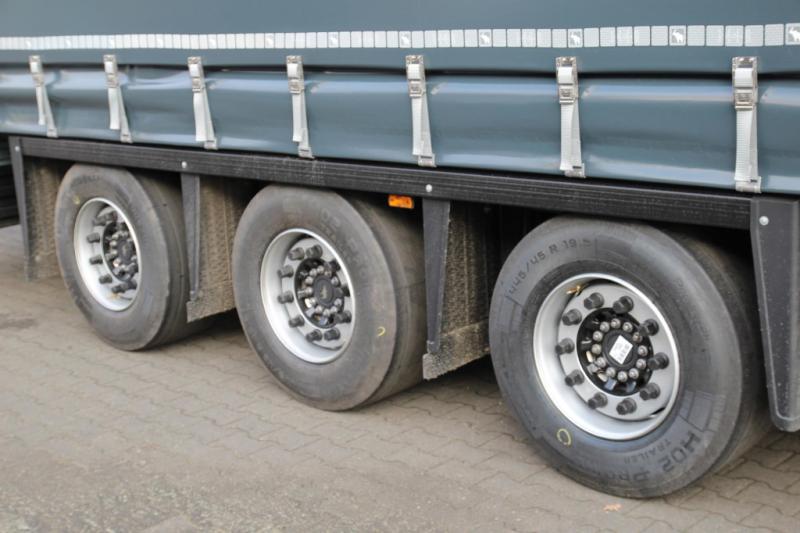 Semirremolque Schmitz Cargobull Mega Plane  Hubdach   Edscha   Liftachse  Mega