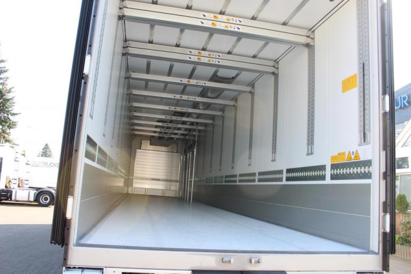 Semirremolque Schmitz Cargobull   Thermo King Advancer A400 DS Strom Blumen LBW