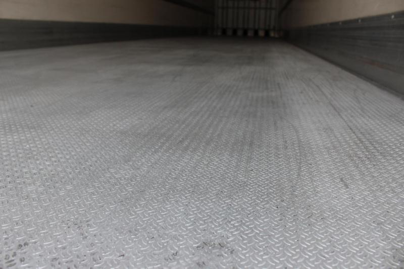 Semi-trailer Chereau   TK SLXi Spectrum  Bi-Multi-Temp.  TW  FRC 26