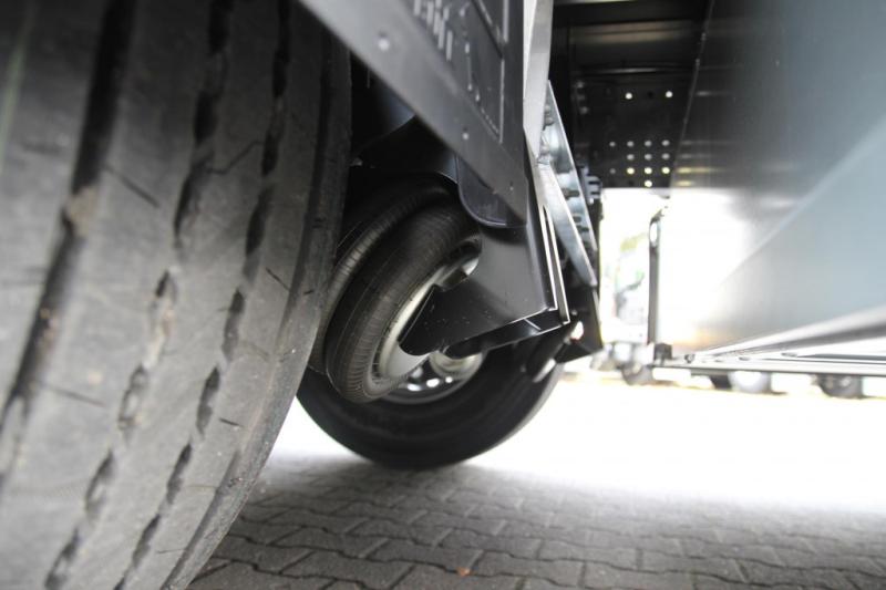 Sattelzug/Sattelauflieger Schmitz Cargobull   Koffer Liftachse Pal.-Kasten Dop.St Miete RENT