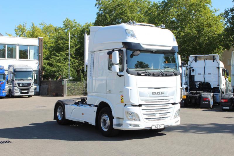 Sattelzugmaschine DAF   530 SSC  Retarder  Kühlbox  2 Tanks  Standklima