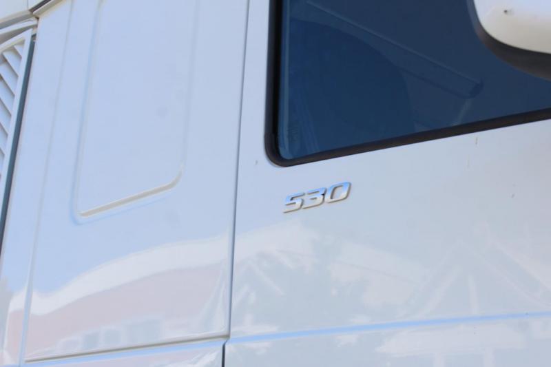 Sattelzugmaschine DAF   530 SSC  Retarder  Kühlbox  2 Tanks  Standklima