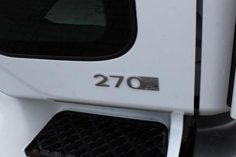 Ciężarówka Renault Midlum