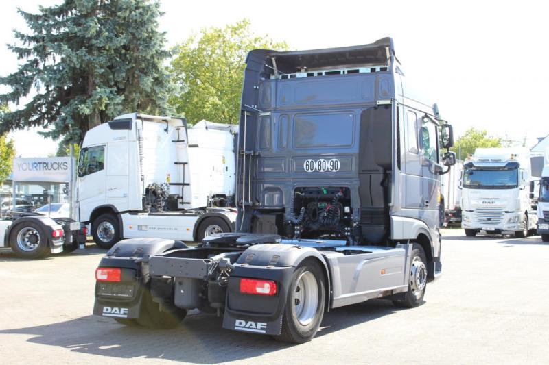 Ciągnik siodłowy DAF XF