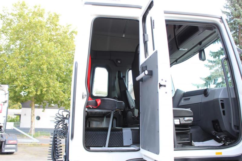 Tractor Renault   T 430 E6   6 Sitze  Ex- Fahrschule  nur 64Tkm !